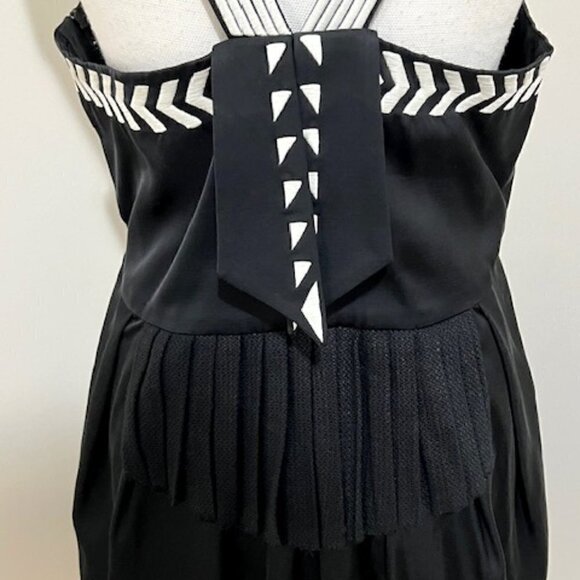 Ginger & Smart Black & White Sleeveless Dress & Matching Jacket - Picture 9 of 11